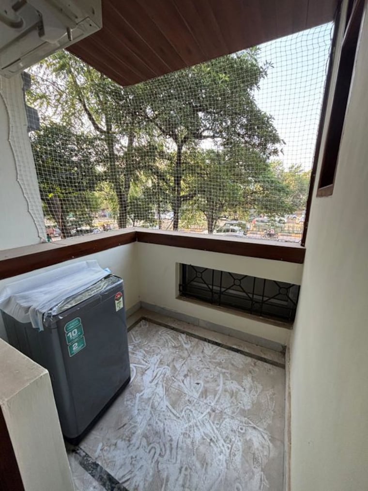 Balcony, sector 43 1 Bedroom 690 Sq.Ft. Builder Floor In Sector 43 Gurgaon 10149309