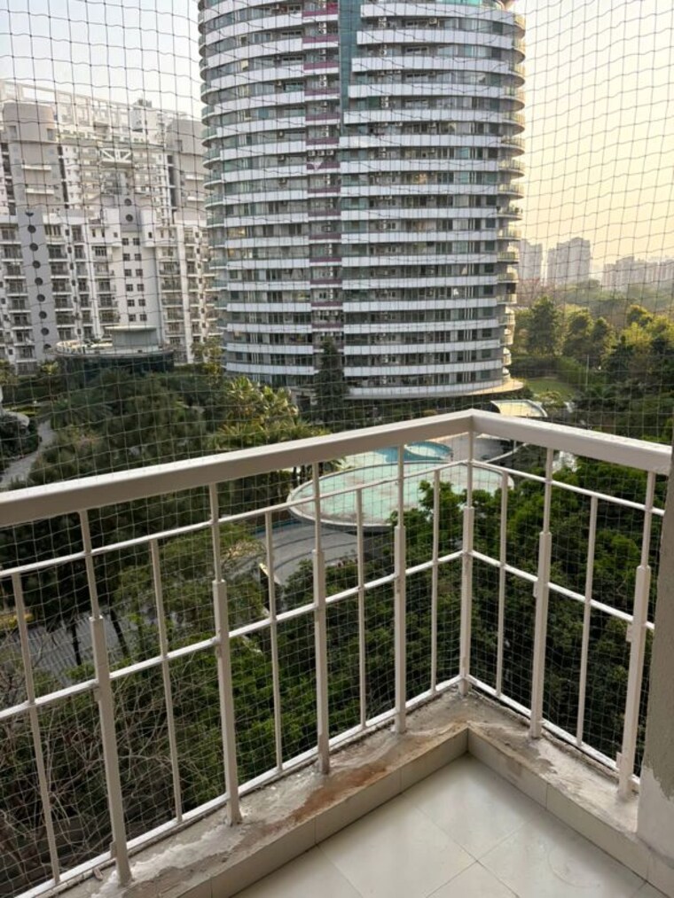 Balcony, mahagun-maple 4 Bedroom 2175 Sq.Ft. Apartment In Sector 50 Noida 10149320