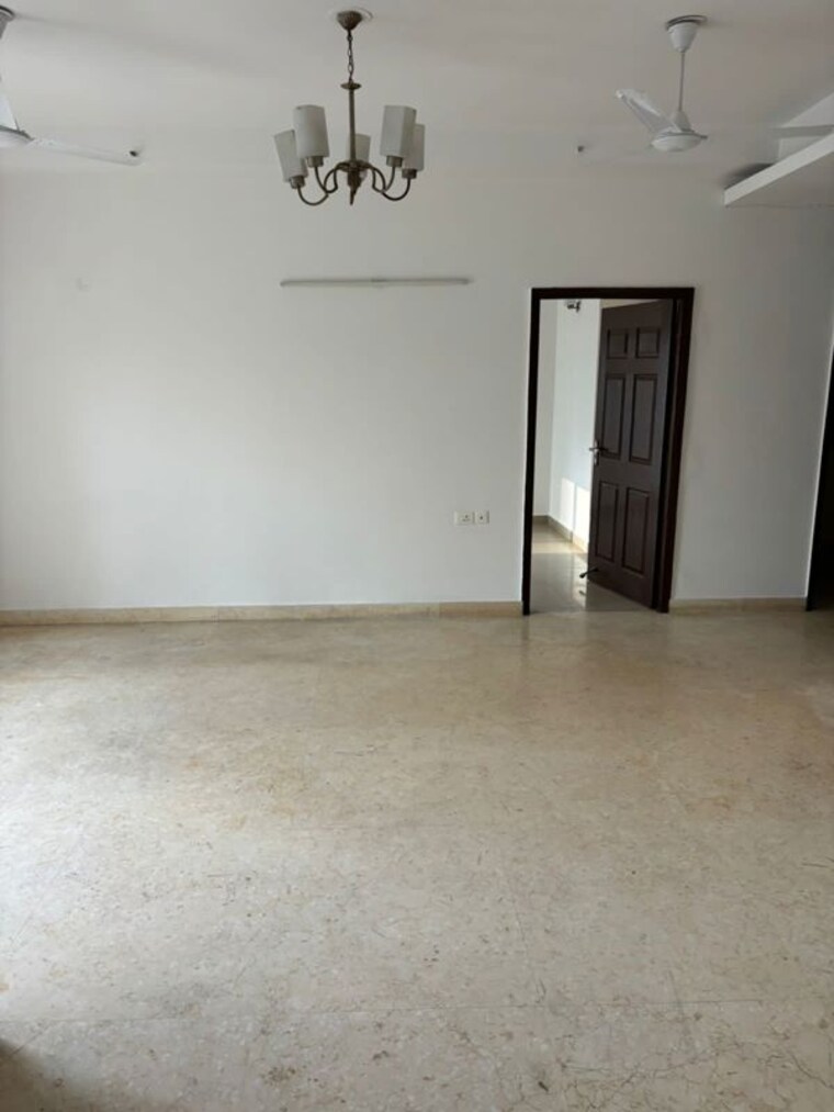 Room, mahagun-maple 4 Bedroom 2175 Sq.Ft. Apartment In Sector 50 Noida 10149320