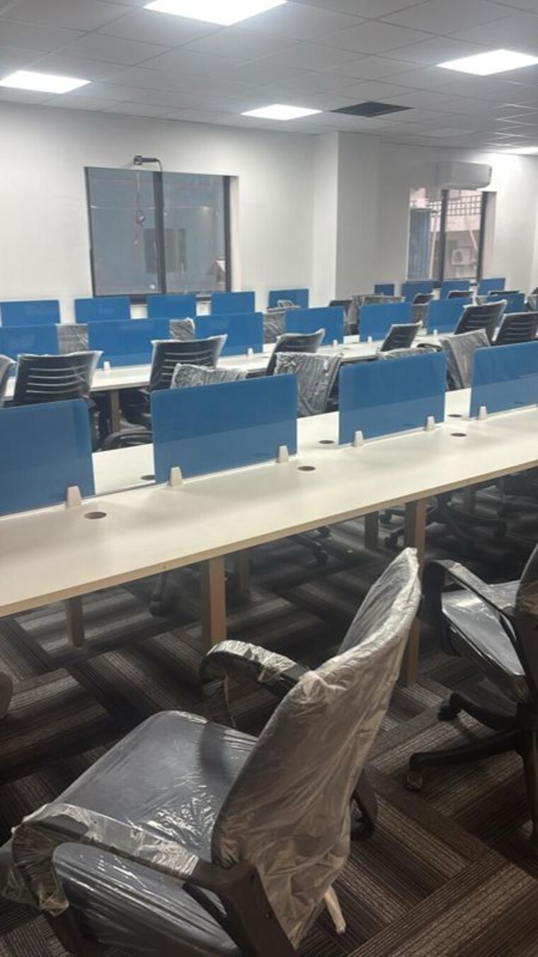 Team Area, sector 3 Commercial Office Space 1100 Sq.Ft. In Sector 3 Noida 10146278