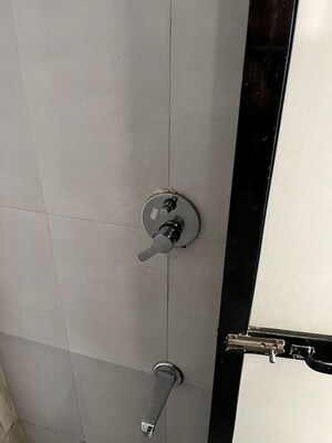 Furnished Amenities in 1 BHK Apartment at Sanghvi Evana, Worli – for Rent