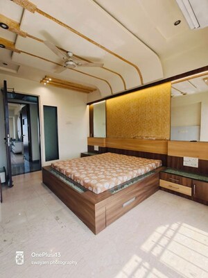 Bedroom in 4 BHK Apartment at Kukreja Golf Scappe, Chembur – for Sale