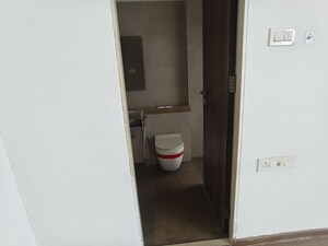 Bathroom in 2 BHK Apartment at A And O F Residences Malad, Malad East – for Rent