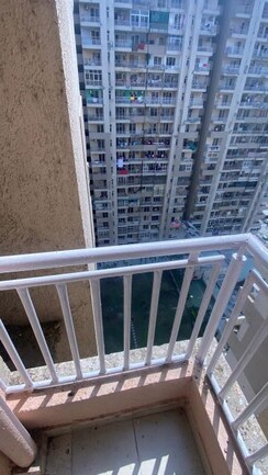 2 BHK Apartment For Sale in ACE Platinum