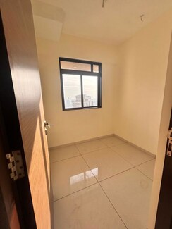 2.5 BHK Apartment For Sale in Chandak 34 Park Estate