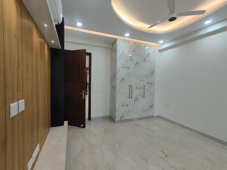 Room, sector 46 3 Bedroom 1810 Sq.Ft. Builder Floor In Sector 46 Gurgaon 10149541