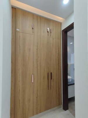 Furnished Amenities in 3 BHK Builder Floor at Sector 46 – for Sale