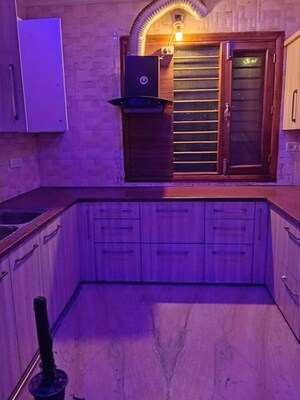 Kitchen in 1 BHK Builder Floor at SAS Tower, Sector 38 – for Rent