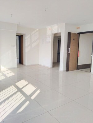 Building Lobby in 2.5 BHK Apartment at Chandak 34 Park Estate, Goregaon West – for Sale