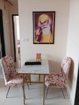 Bedroom in 1.5 BHK Apartment at Sheth Zuri, Laxmi Nagar – for Rent