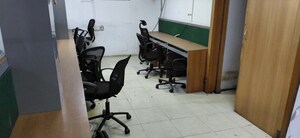  Office Space For Rent in Bbd Bagh