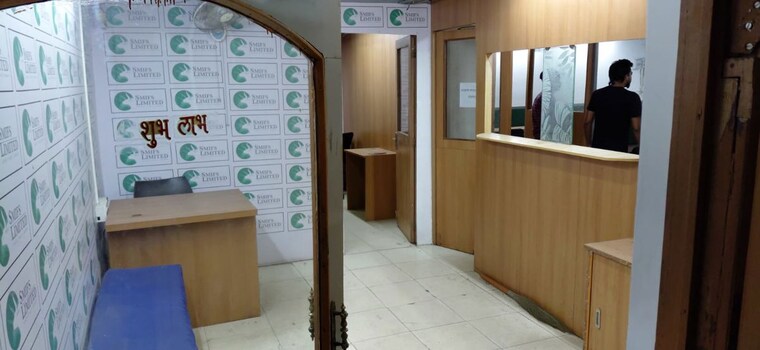 Room, bbd bagh Commercial Office Space 950 Sq.Ft. In Bbd Bagh Kolkata 10149643