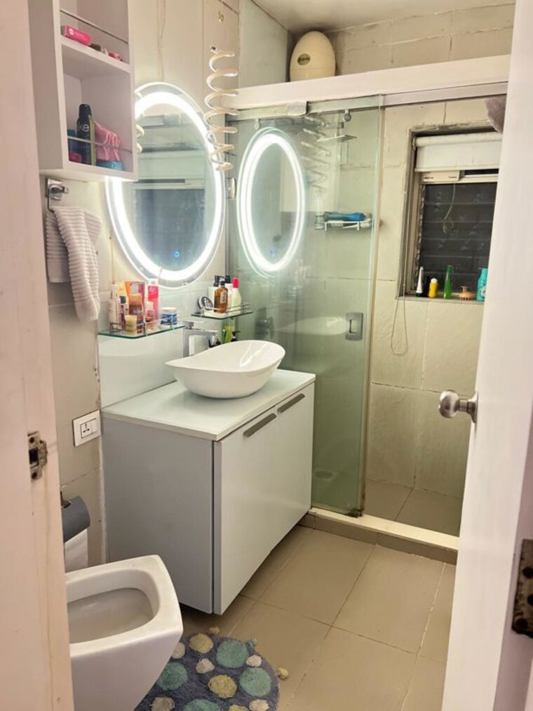 Bathroom, cidco-millennium-tower 3 Bedroom 1500 Sq.Ft. Independent House In Sanpada Navi Mumbai 10149656