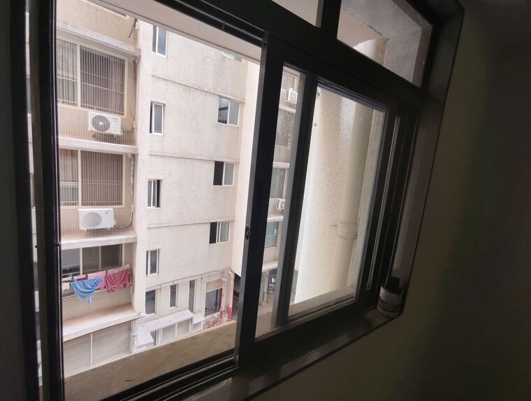 Balcony, rajshree-forty-three-east 1.5 Bedroom 503 Sq.Ft. Apartment In Pant Nagar Mumbai 10149565
