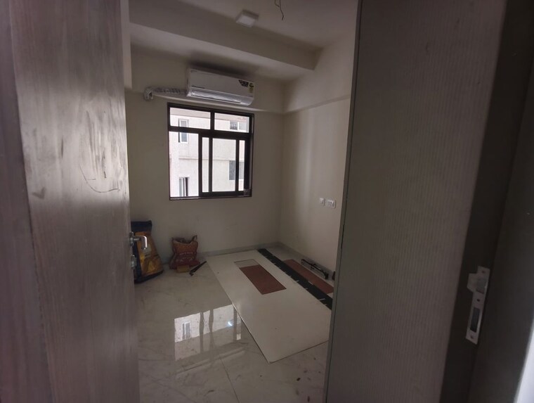 Room, rajshree-forty-three-east 1.5 Bedroom 503 Sq.Ft. Apartment In Pant Nagar Mumbai 10149565