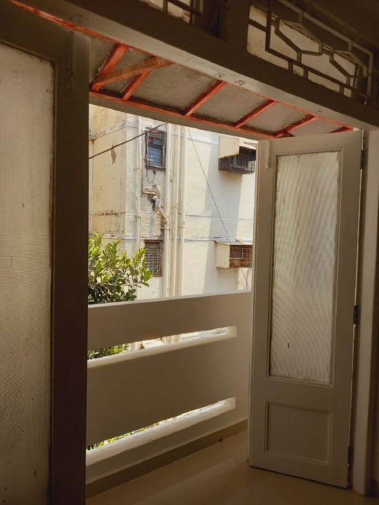 Kitchen, bandra west 1 Bedroom 500 Sq.Ft. Apartment In Bandra West Mumbai 10149654