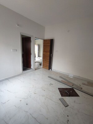Room in 2 BHK Builder Floor at Hsr Layout – for Rent