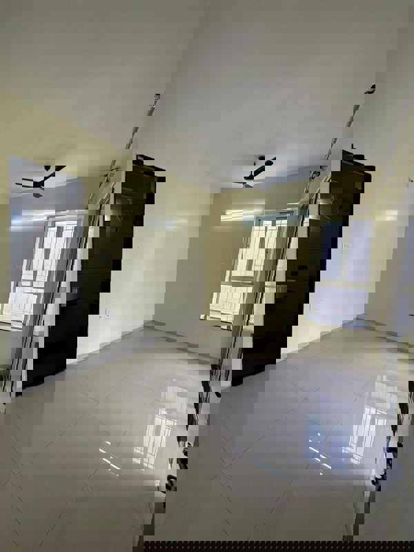 2 BHK + Servant Room 1000 Sq.Ft. Apartment in Kundan Westros