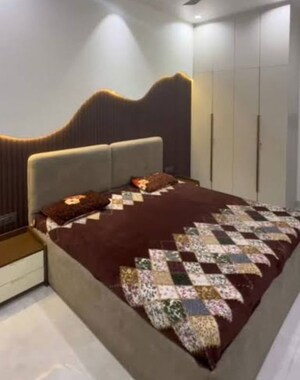  Pg For Rent in Vineet Khand