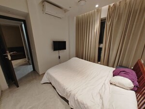 Bedroom in 1 BHK Apartment at Hiranandani Regent Hill, Powai – for Rent