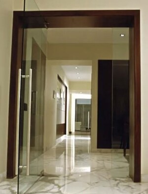 Room in 4 BHK Apartment at PR Soham Apartments, Walkeshwar – for Sale