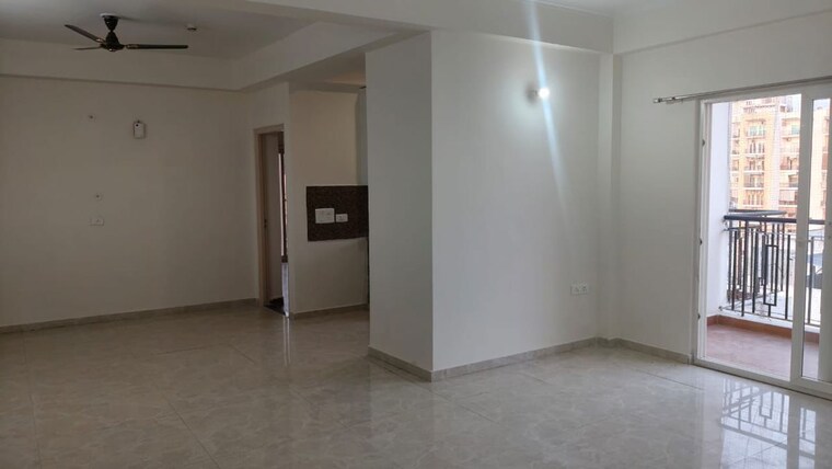 Room, maxblis-white-house 4 Bedroom 2250 Sq.Ft. Apartment In Sector 75 Noida 10149828