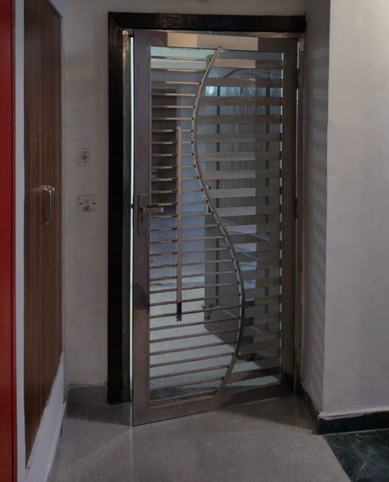 undefined, maxblis-white-house 4 Bedroom 2250 Sq.Ft. Apartment In Sector 75 Noida 10149828