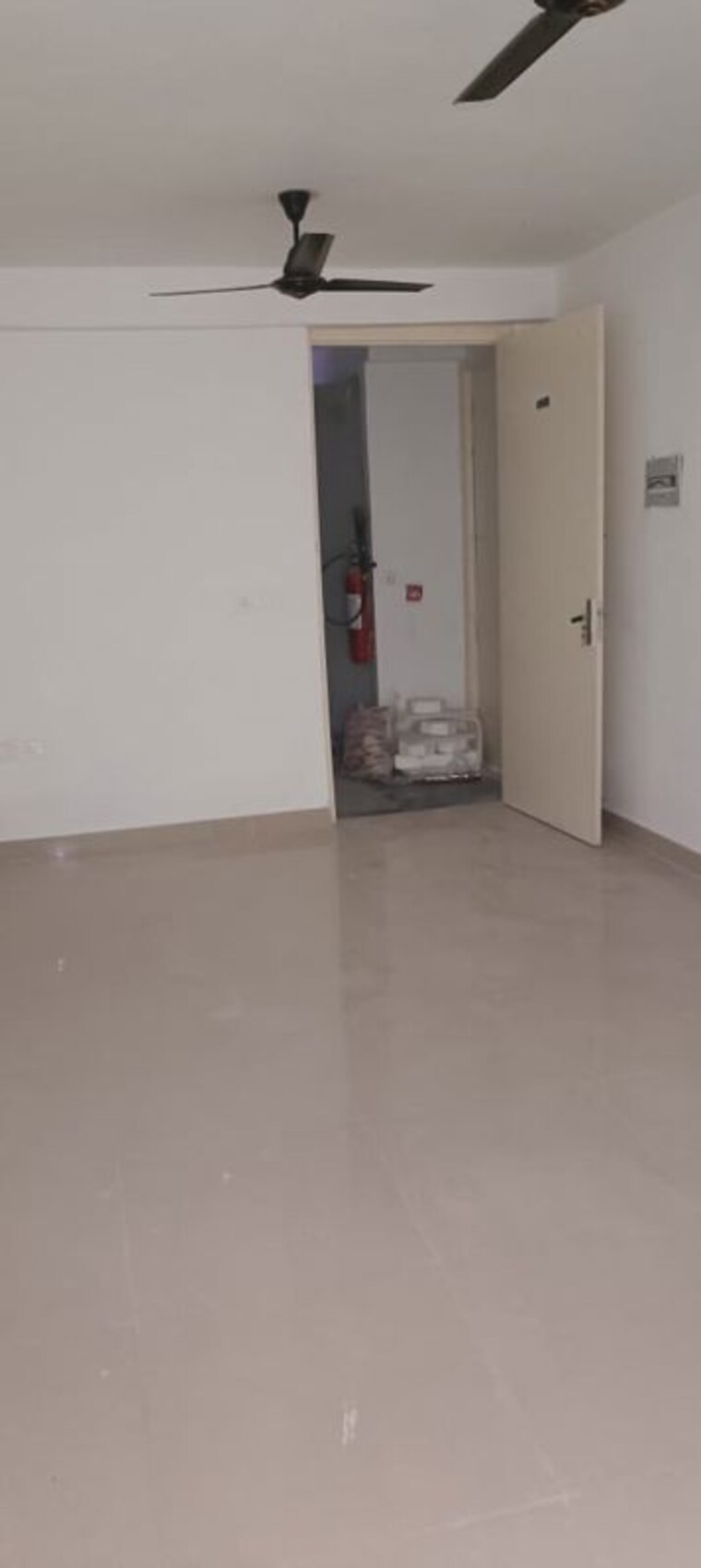 Room, landmark-the-homes-81 3 Bedroom 645 Sq.Ft. Apartment In Sector 81 Gurgaon 10149871