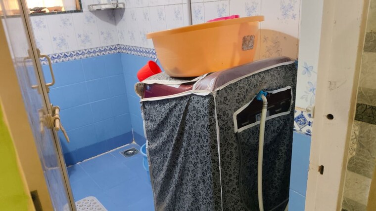 Bathroom, shriram-nagar-chs 1 Bedroom 560 Sq.Ft. Apartment In Aundh Pune 10149887