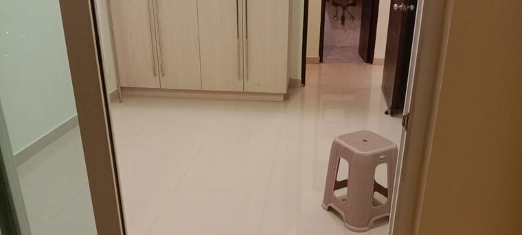 Bathroom, mahagun-mirabella 2.5 Bedroom 1380 Sq.Ft. Apartment In Sector 79 Noida 10149824