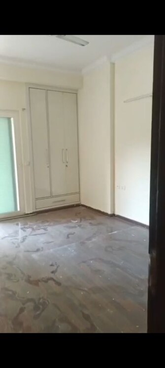 2 BHK Apartment For Rent in Alok Vihar in Sector 50, Noida