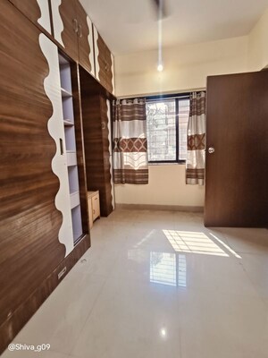 Room in 1 BHK Apartment at Vrindavan CHS Worli, Worli – for Rent