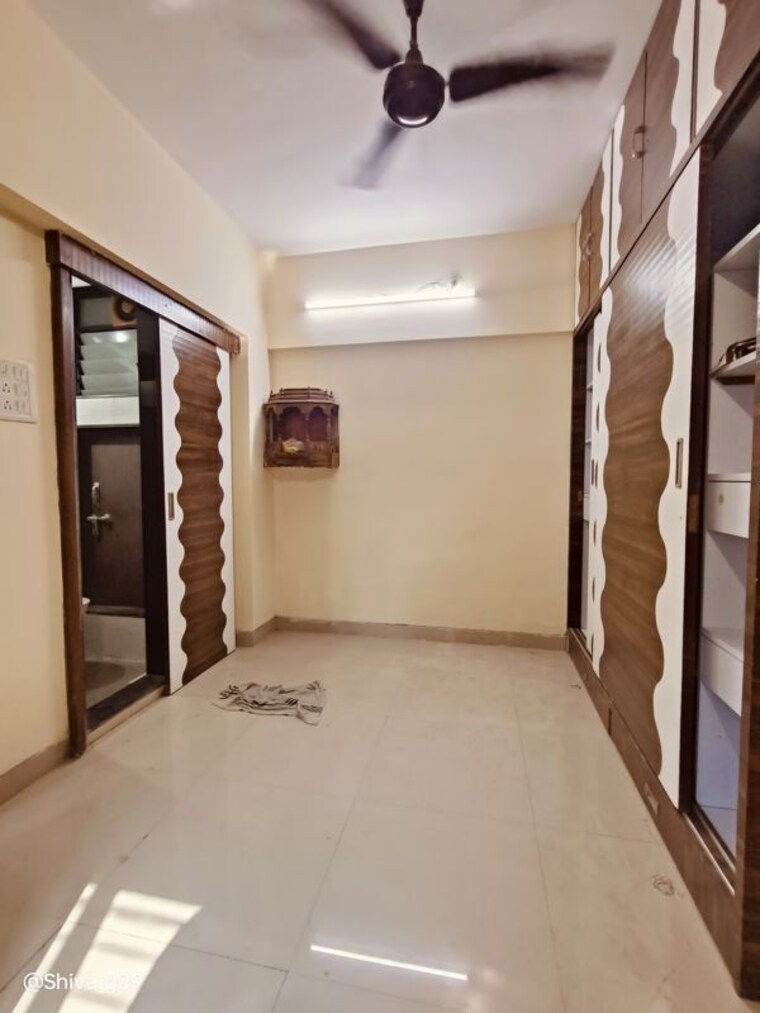 Room, vrindavan-chs-worli 1 Bedroom 400 Sq.Ft. Apartment In Worli Mumbai 10149913