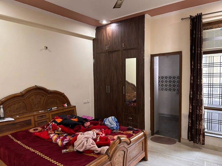 Bedroom, parsvnath-platinum 3.5 Bedroom 1600 Sq.Ft. Apartment In Sector Swarn Nagri Greater Noida 10149978
