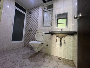 Kitchen in 2.5 BHK Apartment at Mahagun Mirabella, Sector 79 – for Rent