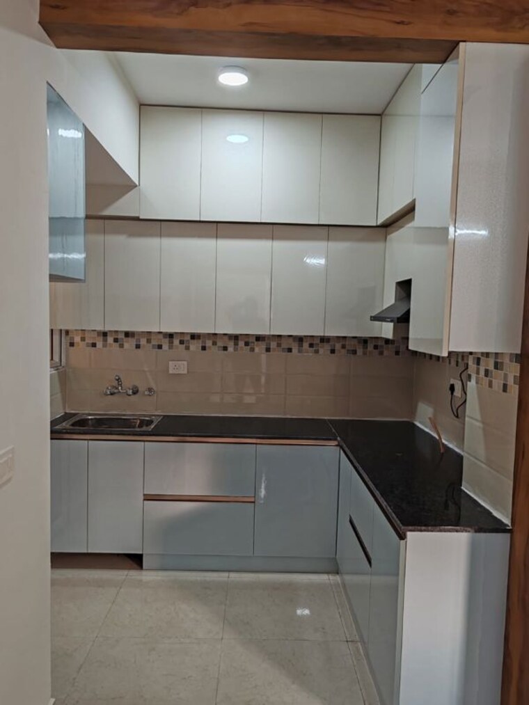 Kitchen, signature-global-city-81 2 Bedroom 955 Sq.Ft. Apartment In Sector 81 Gurgaon 10149987