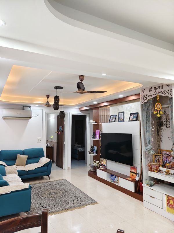 3.5 BHK + Study Room Builder Floor For Sale in Smart World Gems