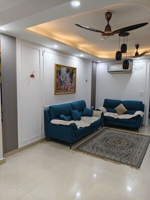 Living Room in 3.5 BHK Builder Floor at Smart World Gems, Sector 89 – for Sale