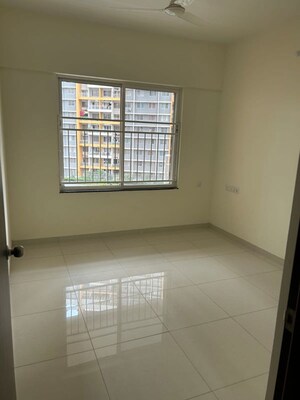 Room in 2 BHK Apartment at Kolte Patil Life Republic, Hinjewadi – for Rent