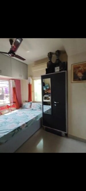 Bedroom in 1 BHK Apartment at Karve Nagar – for Rent