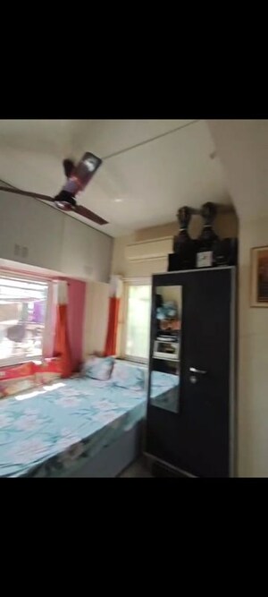 Bedroom in 1 BHK Apartment at Karve Nagar – for Rent