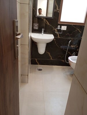 Master Bedroom in 1 RK Builder Floor at East Of Kailash – for Rent