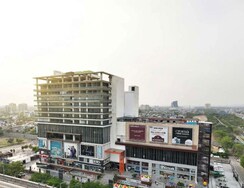Showroom For Sale in Adihm Ithums Galleria