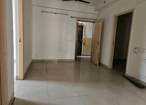 Room in 2 BHK Apartment at Spring Meadows, Tech Zone 4 Greater Noida – for Rent