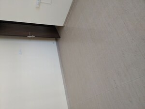 Room in 3 BHK Apartment at Park Express, Baner – for Rent