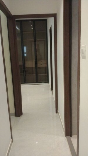 Building Lobby in 3 BHK Builder Floor at Shreeji Sky Rise, Kandivali West – for Sale