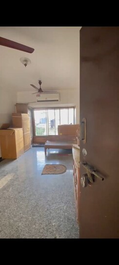 1 BHK + Extra Room Apartment For Rent in Kshitij CHS