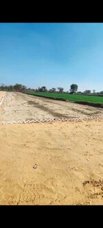 65 Sq.Yd. Plot in Sohna Sector 10