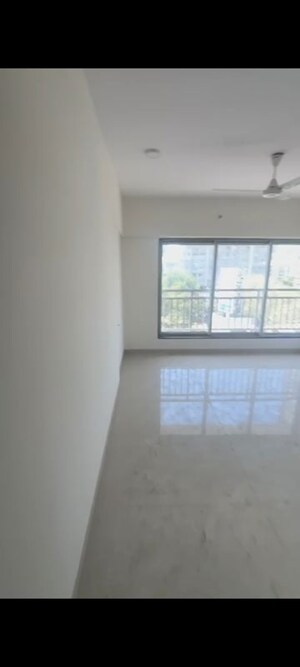 2 BHK Apartment For Rent in Shams Devraj Residency, Malad West