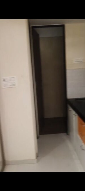 Building Lobby in 1 BHK Apartment at Bhoomi Acres, Thane West – for Rent